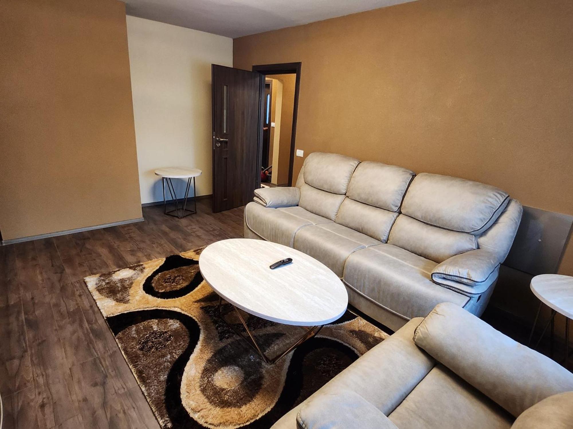 Apartament Iulius 4 Curtea de Argeş Exteriér fotografie